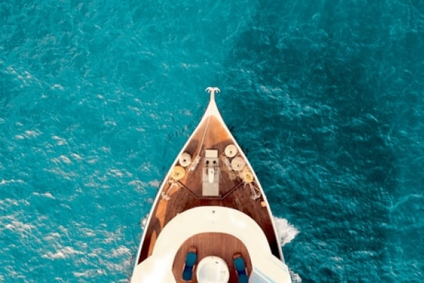 Trademark trends, quite luxury, image of yacht